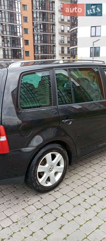 Мінівен Volkswagen Touran 2004 в Івано-Франківську фото 12 Мінівен Volkswagen Touran 2004 в Івано-Франківську