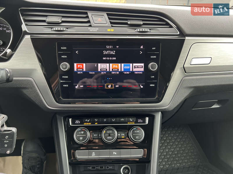 Микровэн Volkswagen Touran 2018 в Луцке