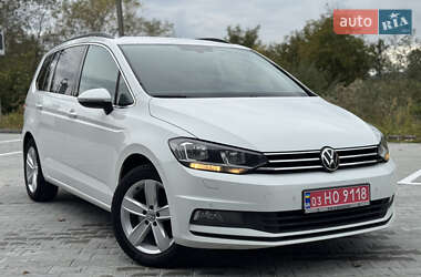 Микровэн Volkswagen Touran 2021 в 