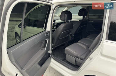 Микровэн Volkswagen Touran 2021 в 