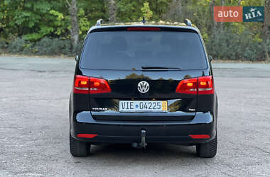 Минивэн Volkswagen Touran 2012 в 