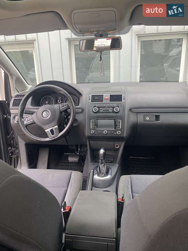 Минивэн Volkswagen Touran 2011 в Черновцах фото 23 Минивэн Volkswagen Touran 2011 в Черновцах