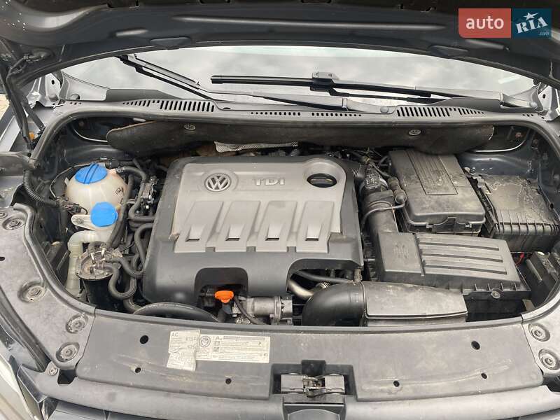 Минивэн Volkswagen Touran 2011 в Черновцах фото 41 Минивэн Volkswagen Touran 2011 в Черновцах