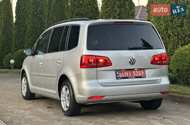 Минивэн Volkswagen Touran 2013 в 