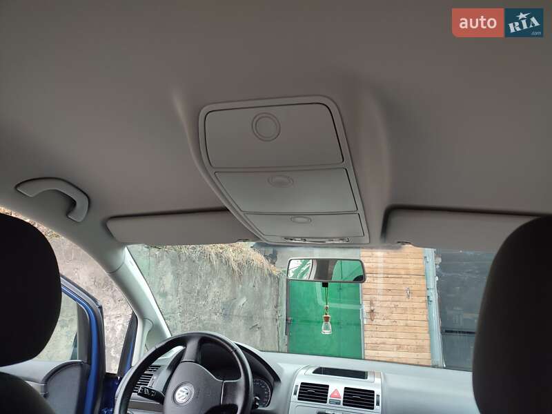 Минивэн Volkswagen Touran 2010 в Житомире фото 18 Минивэн Volkswagen Touran 2010 в Житомире