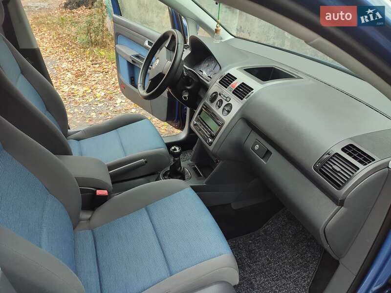 Минивэн Volkswagen Touran 2010 в Житомире фото 23 Минивэн Volkswagen Touran 2010 в Житомире