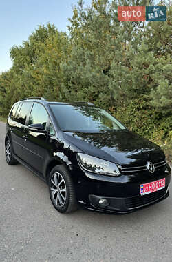 Минивэн Volkswagen Touran 2012 в 