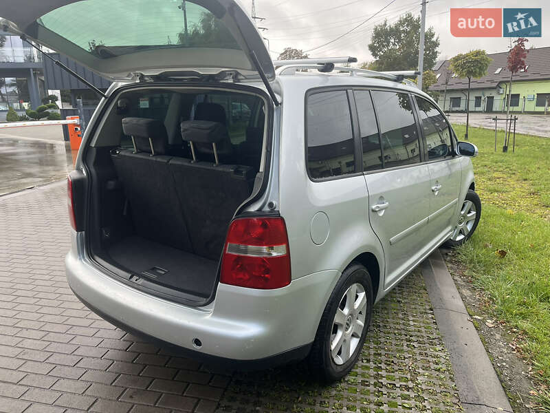 Минивэн Volkswagen Touran 2003 в Львове