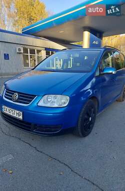 Минивэн Volkswagen Touran 2003 в Славуте
