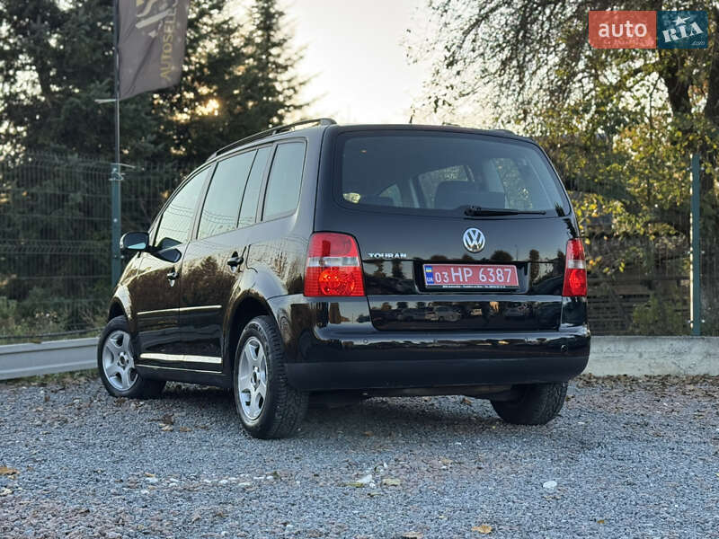 Мінівен Volkswagen Touran 2006 в Дрогобичі