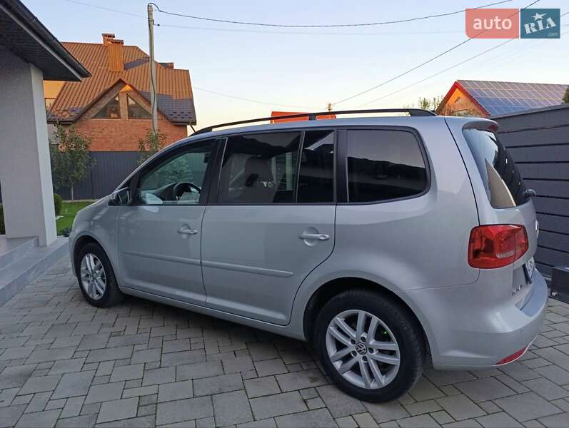Минивэн Volkswagen Touran 2011 в Ивано-Франковске фото 9 Минивэн Volkswagen Touran 2011 в Ивано-Франковске