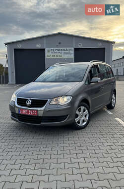Минивэн Volkswagen Touran 2007 в 