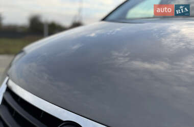 Минивэн Volkswagen Touran 2007 в 