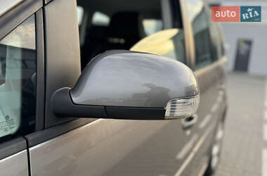 Минивэн Volkswagen Touran 2007 в 