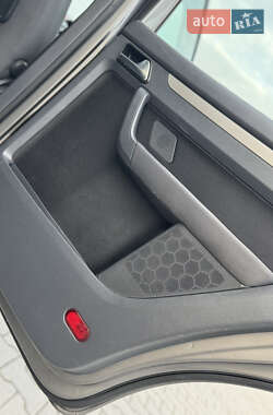 Минивэн Volkswagen Touran 2007 в 