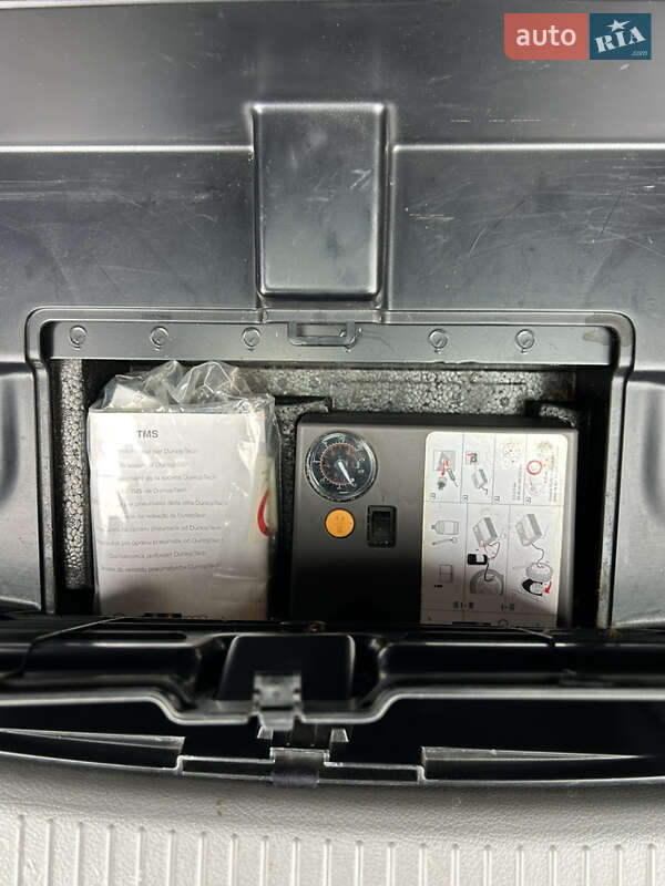 Минивэн Volkswagen Touran 2008 в Золотоноше фото 45 Минивэн Volkswagen Touran 2008 в Золотоноше