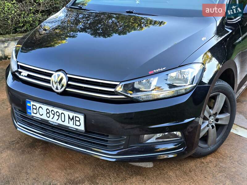 Мікровен Volkswagen Touran 2017 в Бориславі