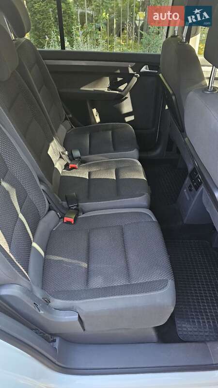 Минивэн Volkswagen Touran 2014 в Тернополе фото 14 Минивэн Volkswagen Touran 2014 в Тернополе