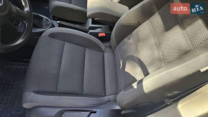 Минивэн Volkswagen Touran 2014 в Тернополе фото 18 Минивэн Volkswagen Touran 2014 в Тернополе