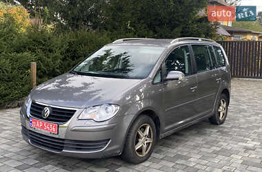 Мінівен Volkswagen Touran 2009 в Вознесенську