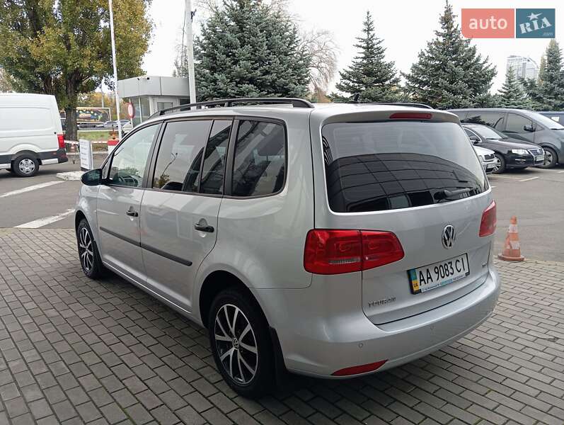 Минивэн Volkswagen Touran 2012 в Киеве фото 7 Минивэн Volkswagen Touran 2012 в Киеве