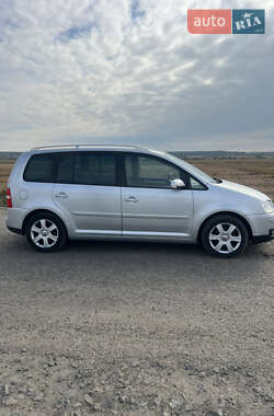 Мінівен Volkswagen Touran 2003 в Шептицькому