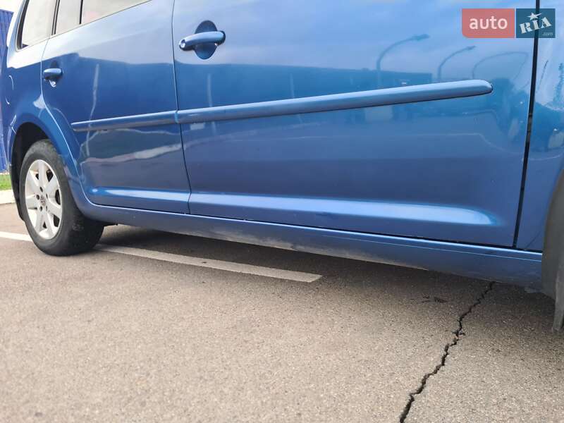 Минивэн Volkswagen Touran 2007 в Виннице