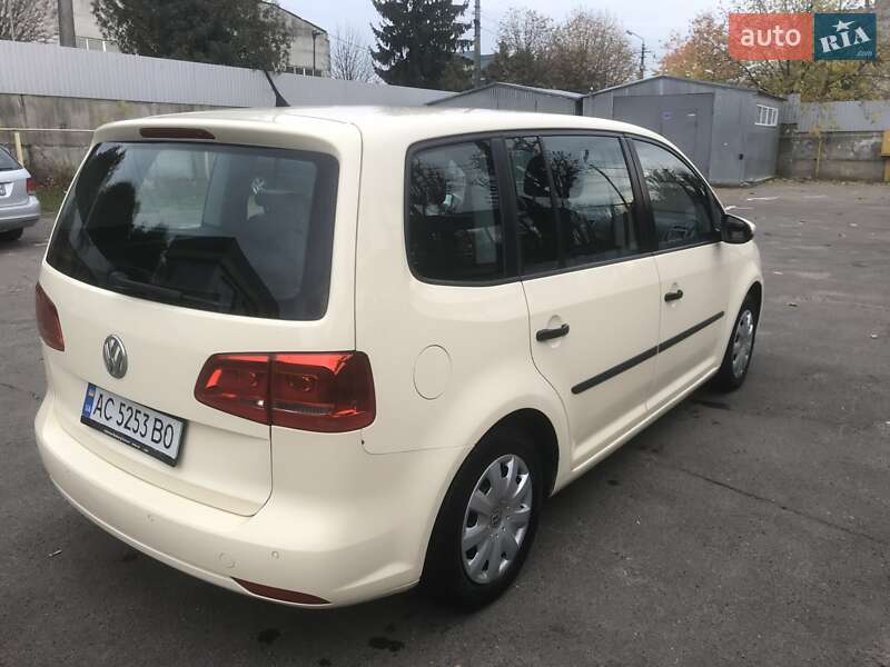 Минивэн Volkswagen Touran 2012 в Луцке фото 9 Минивэн Volkswagen Touran 2012 в Луцке