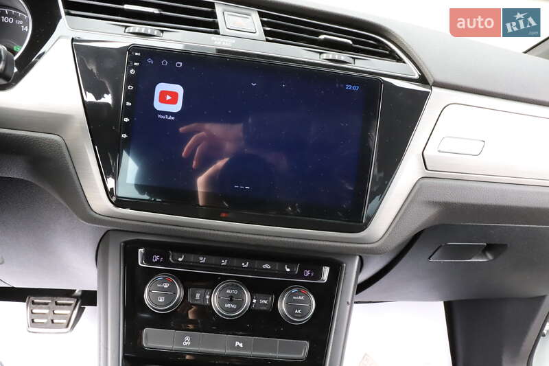 Микровэн Volkswagen Touran 2018 в Дрогобыче