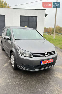 Минивэн Volkswagen Touran 2011 в Ковеле