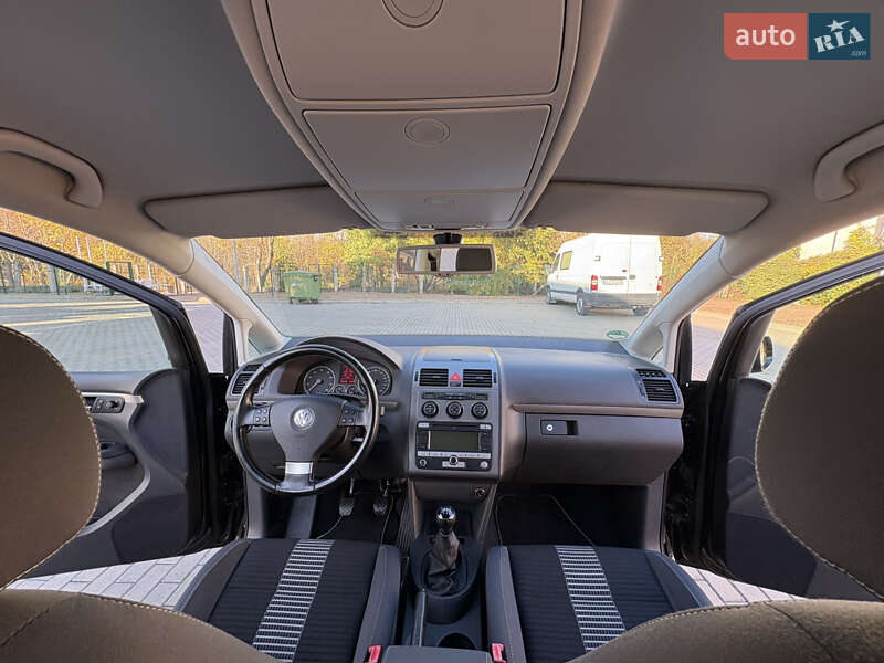 Минивэн Volkswagen Touran 2009 в Житомире фото 23 Минивэн Volkswagen Touran 2009 в Житомире