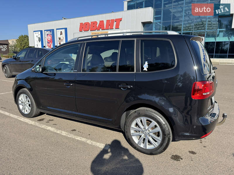 Минивэн Volkswagen Touran 2011 в Ковеле