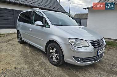 Минивэн Volkswagen Touran 2007 в Ковеле