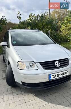 Минивэн Volkswagen Touran 2004 в Умани Минивэн Volkswagen Touran 2004 в Умани