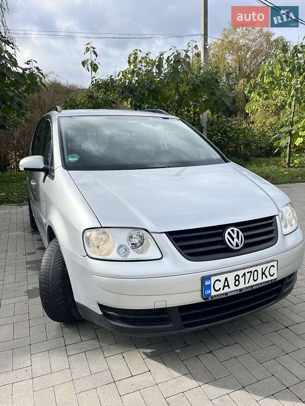 Минивэн Volkswagen Touran 2004 в Умани фото Минивэн Volkswagen Touran 2004 в Умани