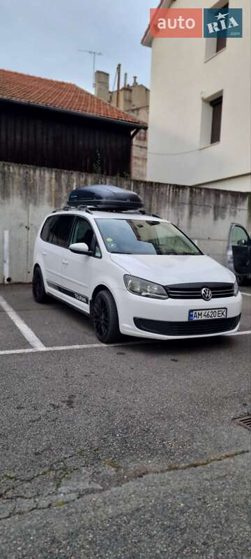 Минивэн Volkswagen Touran 2012 в Житомире фото Минивэн Volkswagen Touran 2012 в Житомире