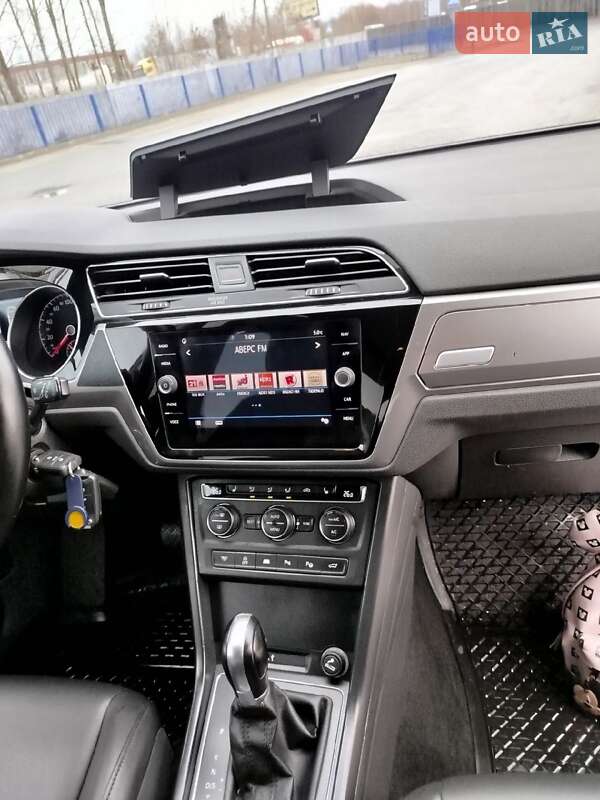 Микровэн Volkswagen Touran 2019 в Ковеле