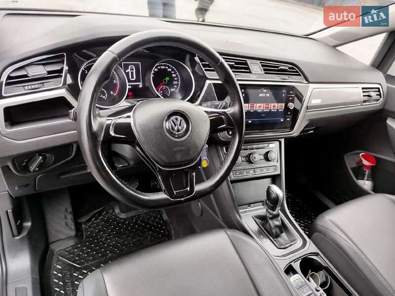 Микровэн Volkswagen Touran 2019 в Ковеле