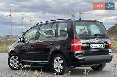 Минивэн Volkswagen Touran 2006 в 