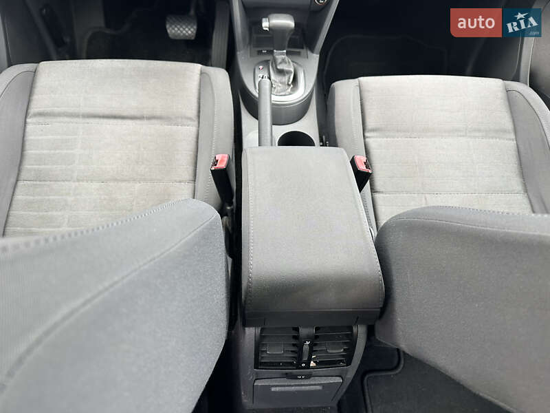 Минивэн Volkswagen Touran 2006 в Виннице фото 56 Минивэн Volkswagen Touran 2006 в Виннице