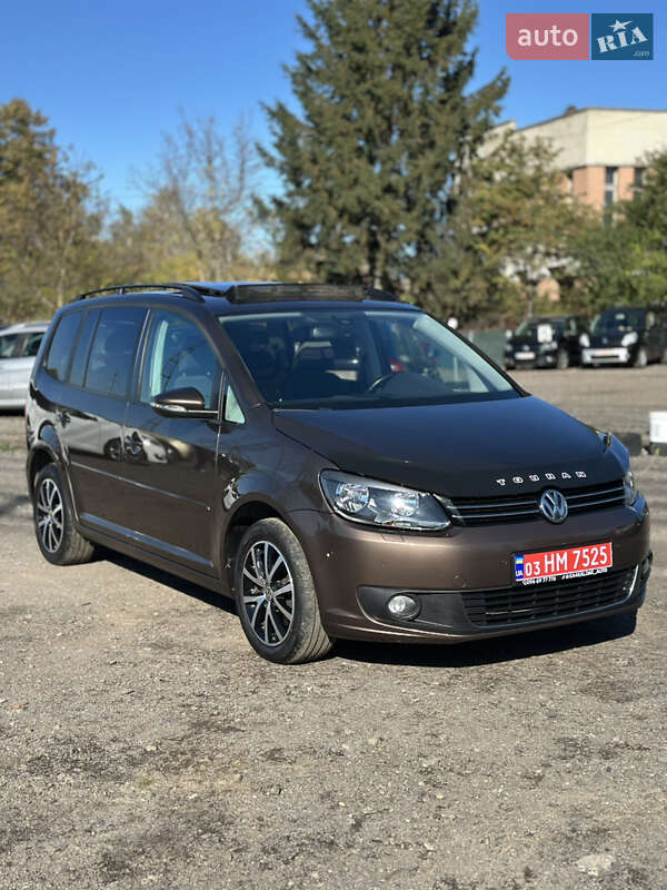 Volkswagen Touran 2011