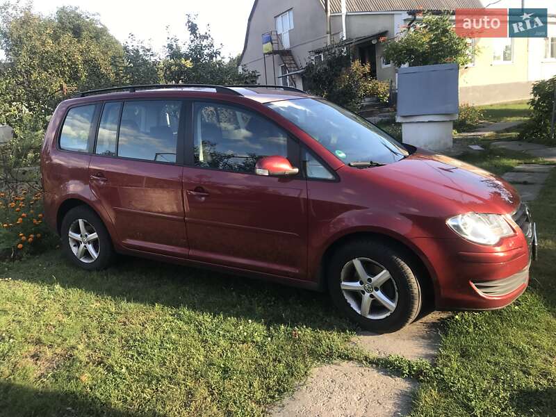 Минивэн Volkswagen Touran 2007 в Фастове фото Минивэн Volkswagen Touran 2007 в Фастове