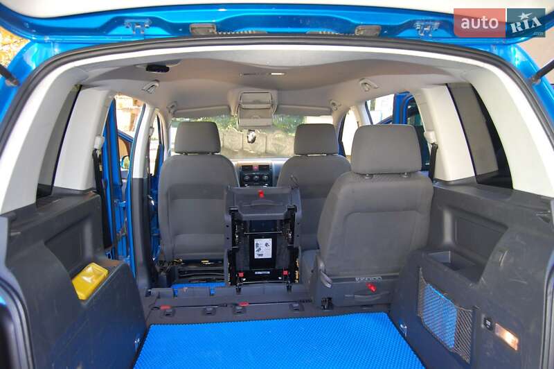 Минивэн Volkswagen Touran 2003 в Малинцах фото 18 Минивэн Volkswagen Touran 2003 в Малинцах