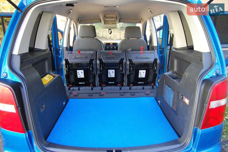 Минивэн Volkswagen Touran 2003 в Малинцах фото 28 Минивэн Volkswagen Touran 2003 в Малинцах