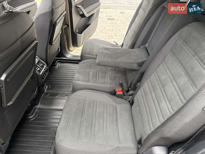 Микровэн Volkswagen Touran 2019 в Сокале