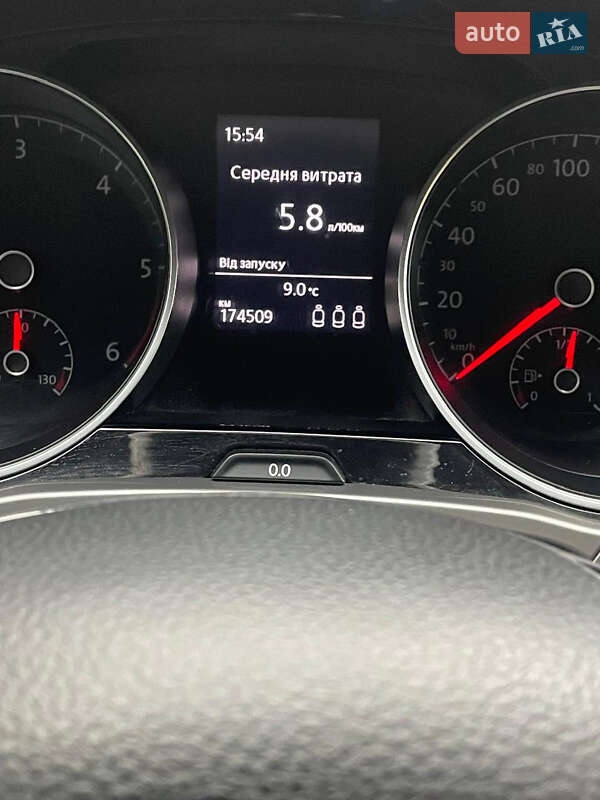 Мікровен Volkswagen Touran 2018 в Самборі