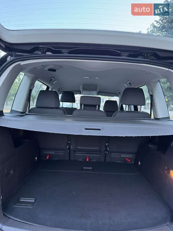 Мінівен Volkswagen Touran 2009 в Вознесенську