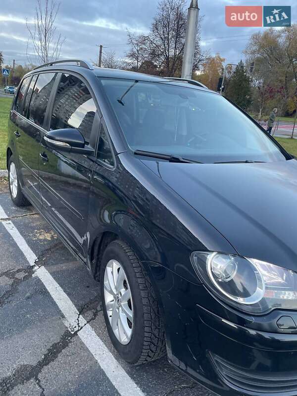 Volkswagen Touran 2010