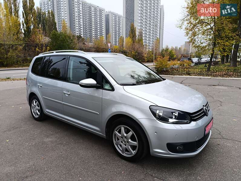 Минивэн Volkswagen Touran 2012 в Киеве фото 4 Минивэн Volkswagen Touran 2012 в Киеве
