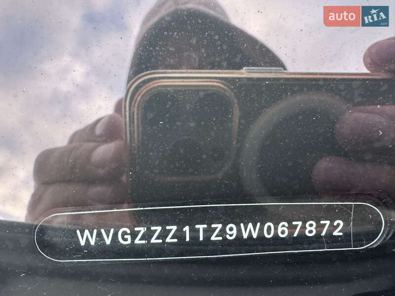 Минивэн Volkswagen Touran 2009 в Звенигородке